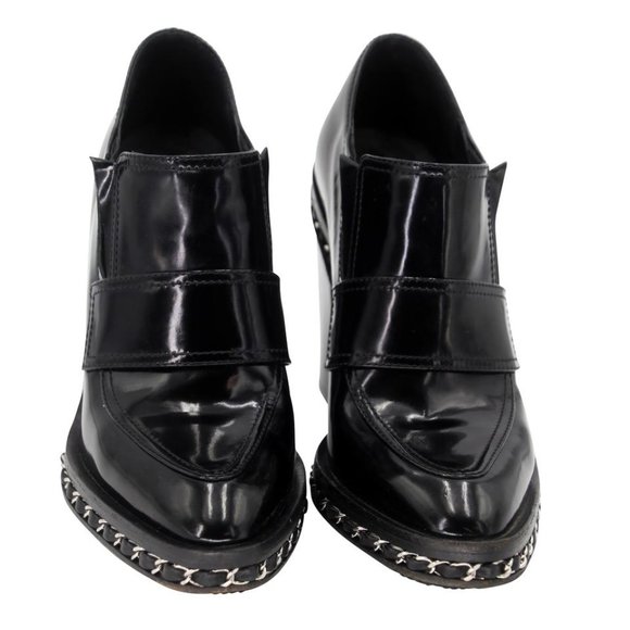 Chanel Signature Exotic Chain 38.5 Leather 2.55 Reissue Boots CC-0803N-0012 - Picture 4 of 11